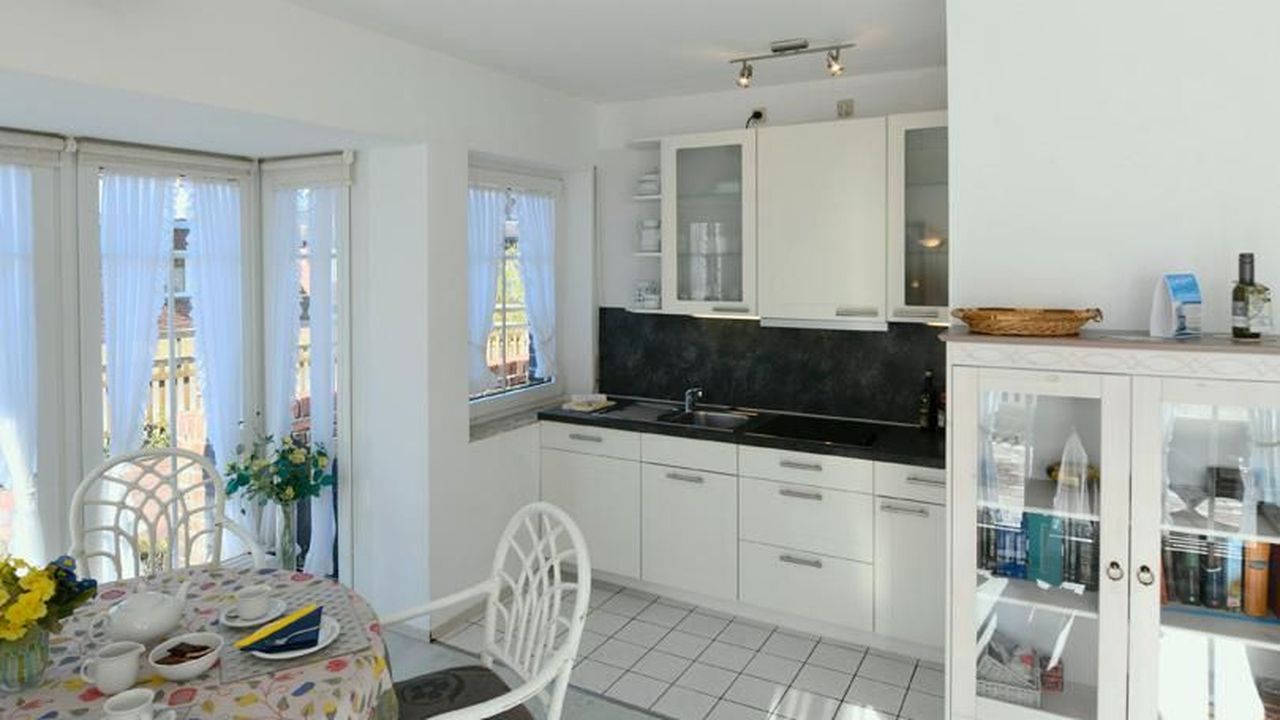 Küche / Küchenzeile Küche / Küchenzeile